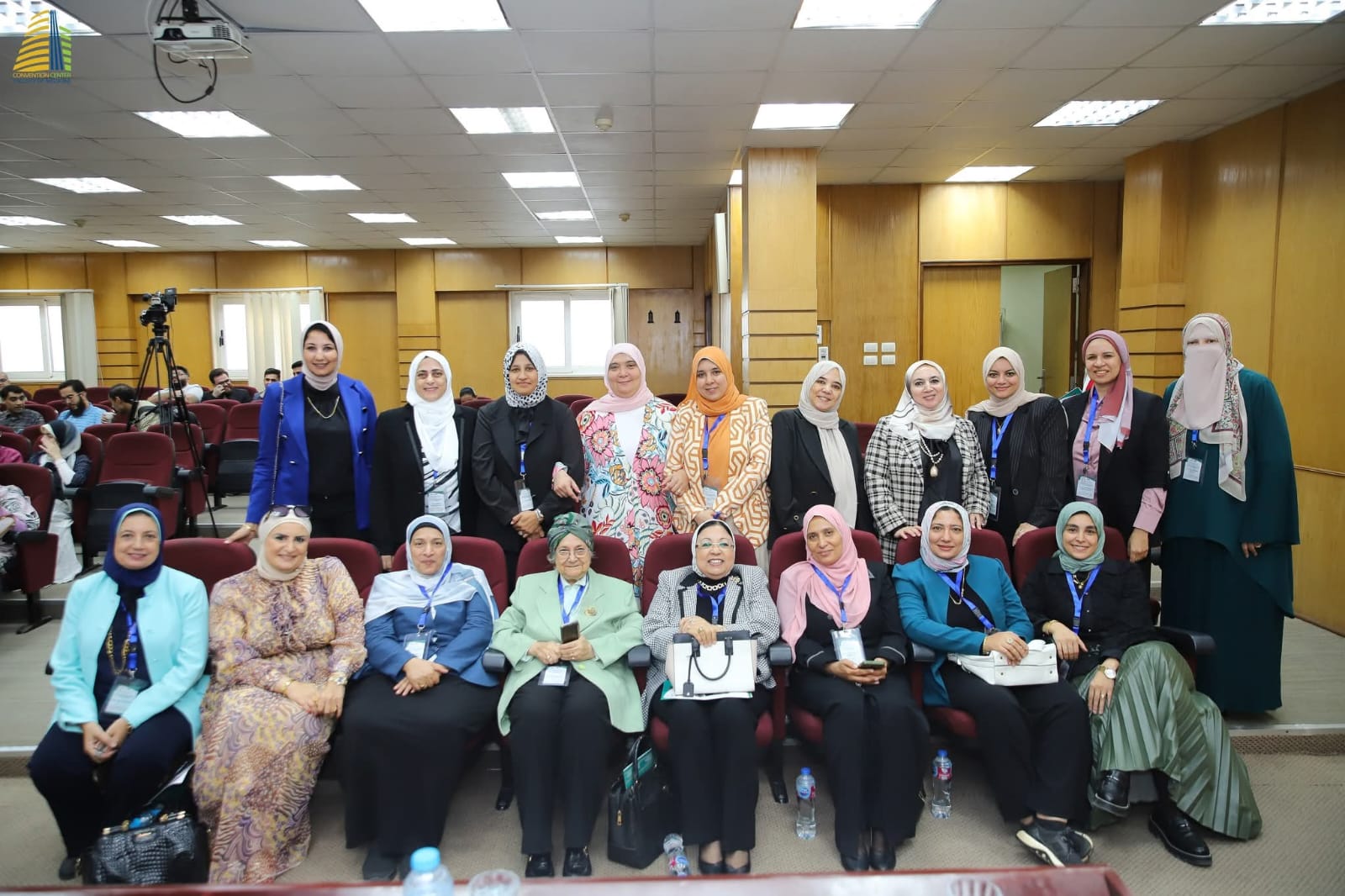 إلقاء محاضرة بالمؤتمر العلمي السنوي لقسم الطب الشرعي والسموم الاكلينيكية بكلية الطب بجامعة الإسكندرية ٢٠٢٥ — صورة 5