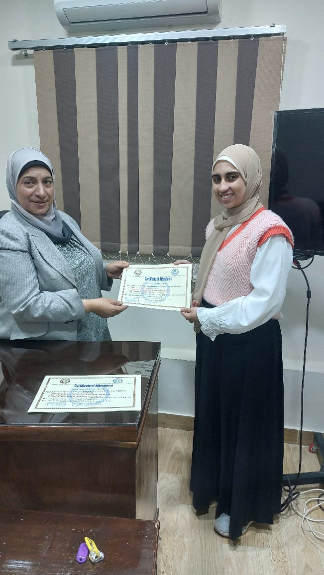 لقطات من الدورة التدريبية فحص مسرح الجريمة وعلوم الأدلة الجنائية بمقر المركز الدولي للتدريب والدراسات الاستراتيجية بحي السادات بمحافظة أسيوط في مارس ٢٠٢٤