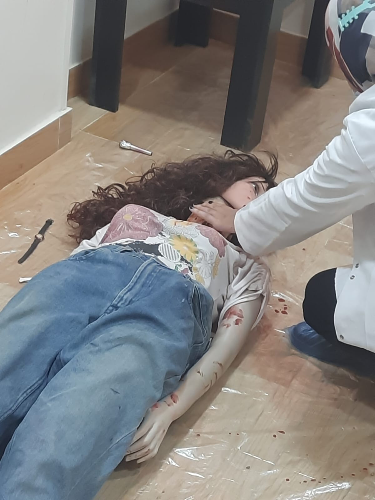 لقطات من دورات فحص مسرح الجريمة وعلوم الأدلة الجنائية بمقر المركز الدولي للتدريب والدراسات الاستراتيجية — صورة 11